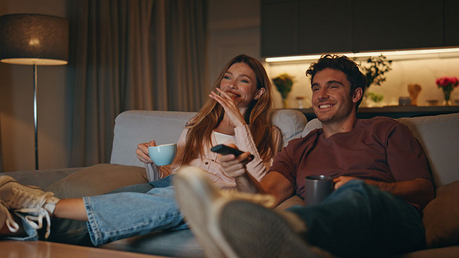 StreamingTV Couple